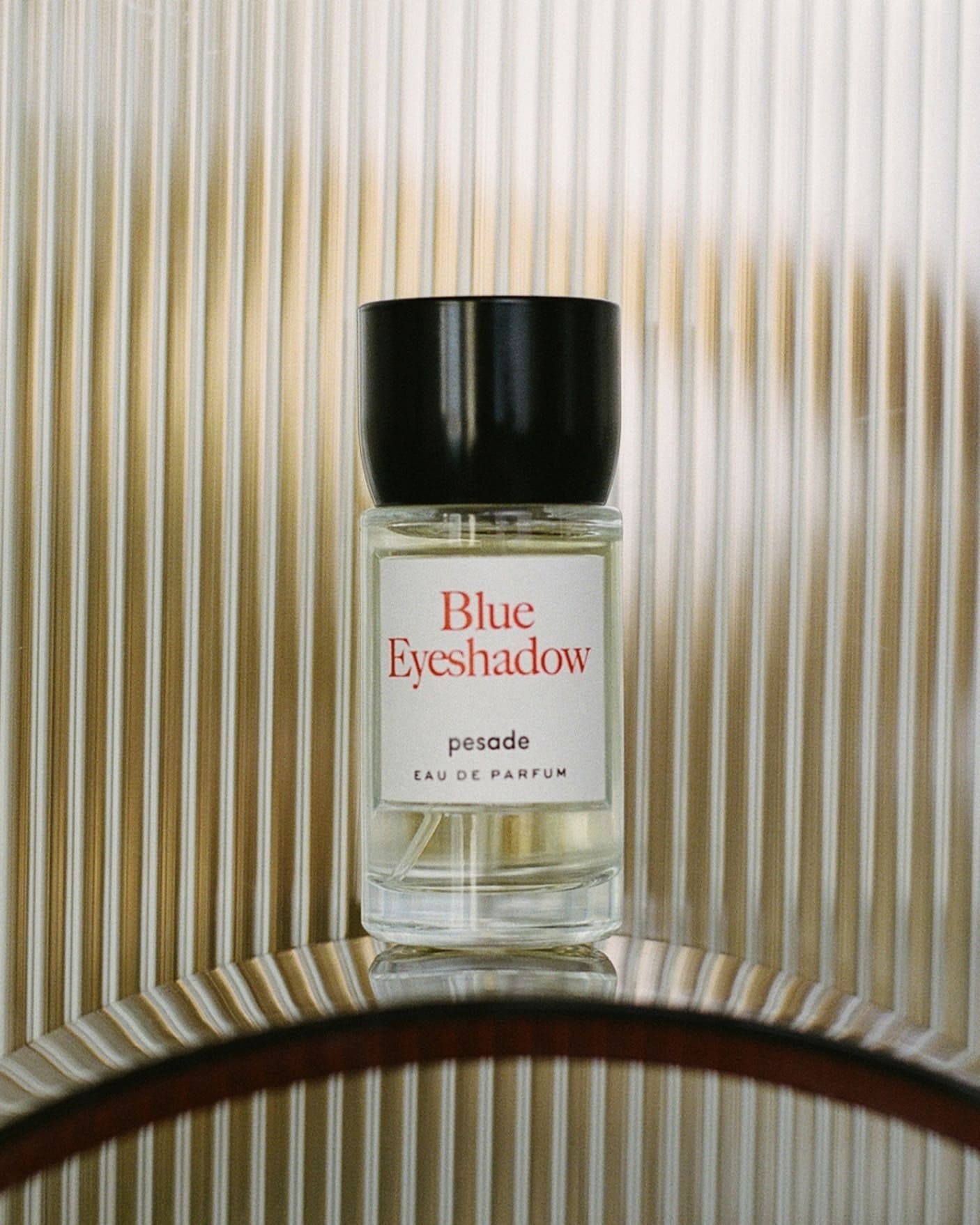 香水(ユニセックス) Blue Eyeshadow pesade Eau de Parfum pesade Blue Eyeshadow Eau De Parfum 30ml / 100ml | DODO SKIN
